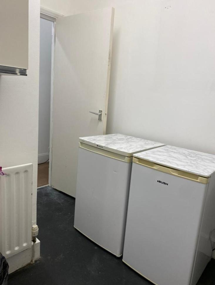 Comfy Private Rooms In Camden Town, Central Лондон Экстерьер фото